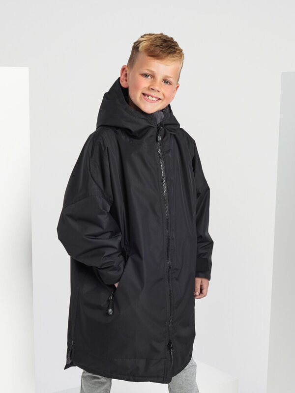 Kids TriDri® All-seasons waterproof changing robe Thumbnail
